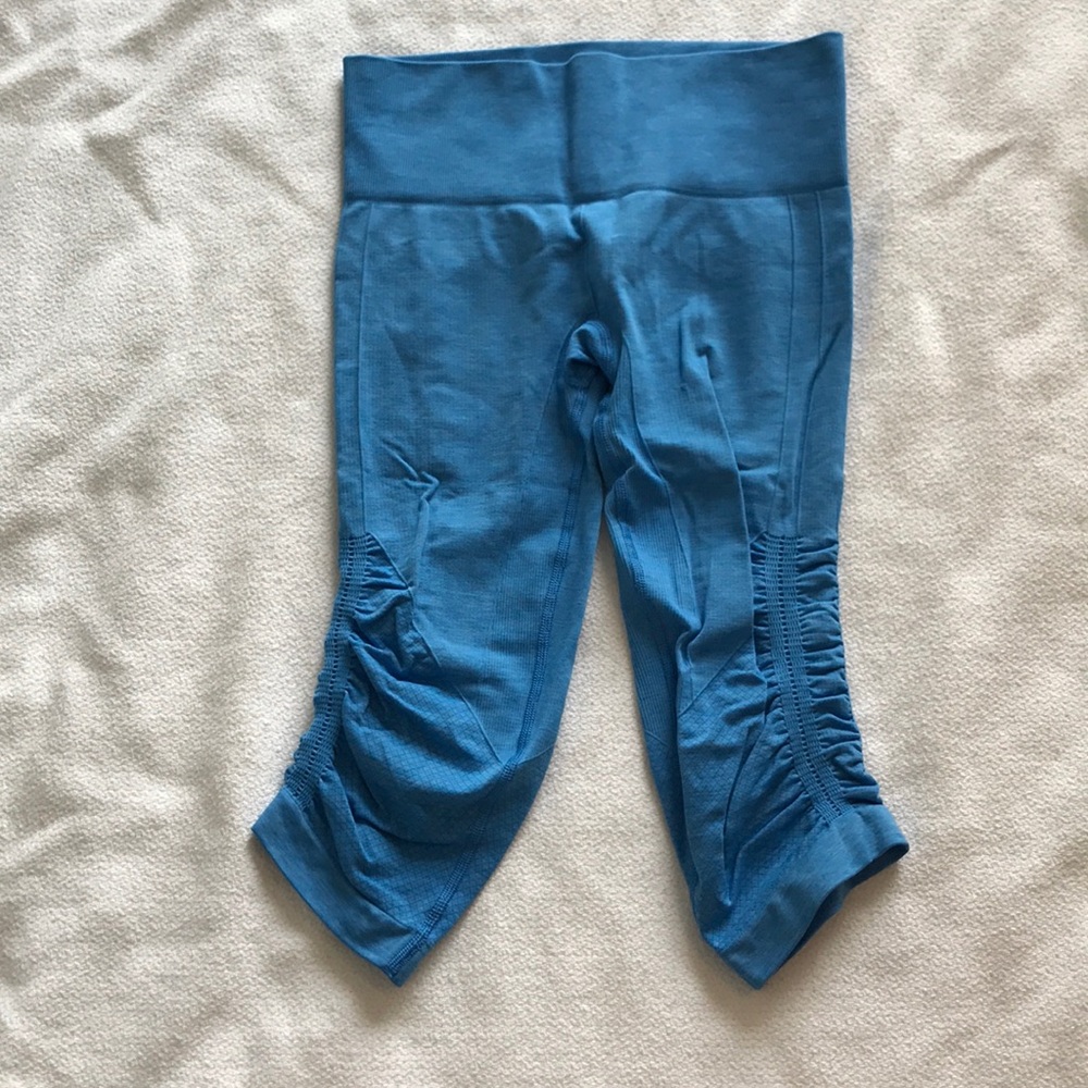 Lululemon size 4 leggings
